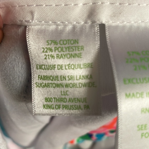 Lilly Pulitzer NWT Callaghan Knit Shorts. Rose to the Occasion is the pattern . - Picture 6 of 6